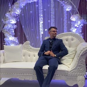 Meet your Posher, Yousif